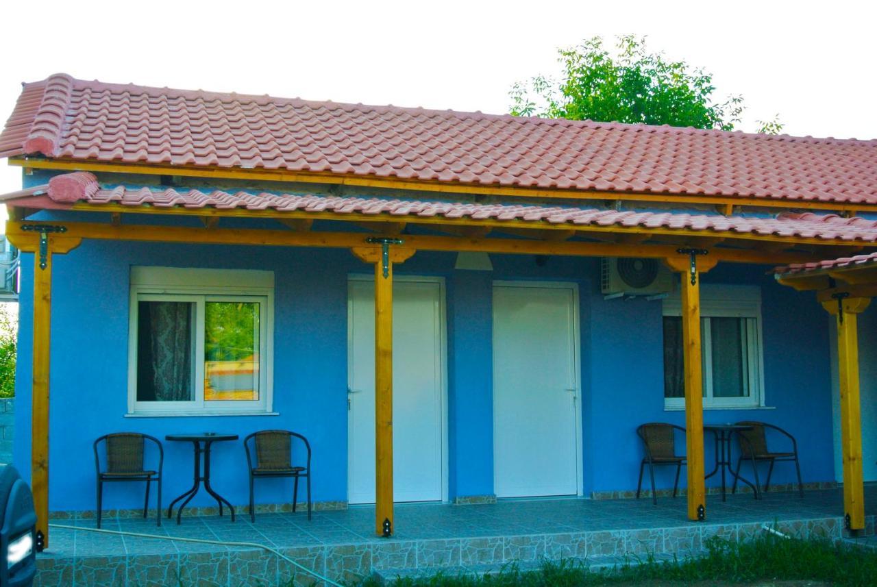 Kremasti Rooms Buitenkant foto